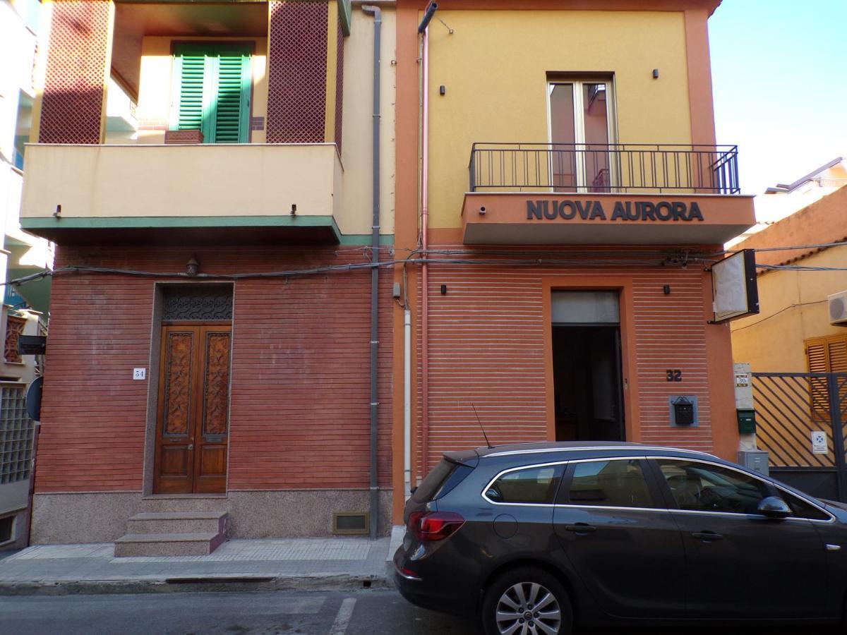 NUOVA AURORA Rent Rooms Roccalumera Buitenkant foto