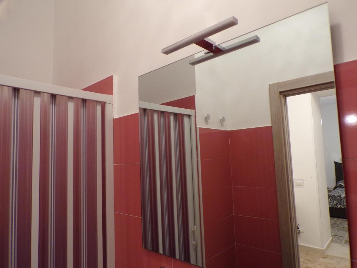 NUOVA AURORA Rent Rooms Roccalumera Buitenkant foto